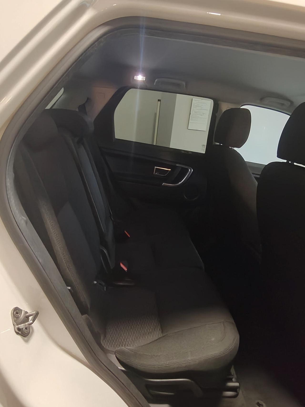 Land Rover Discovery Sport 2.0 TD4 150 CV Pure