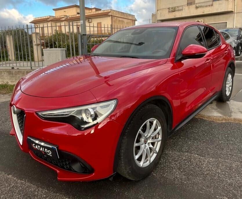 Alfa Romeo Stelvio 2.2 Turbodiesel 150 CV AT8 RWD Business