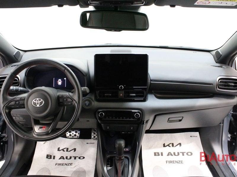 Toyota Yaris Yaris 1.5h 130 GR Sport