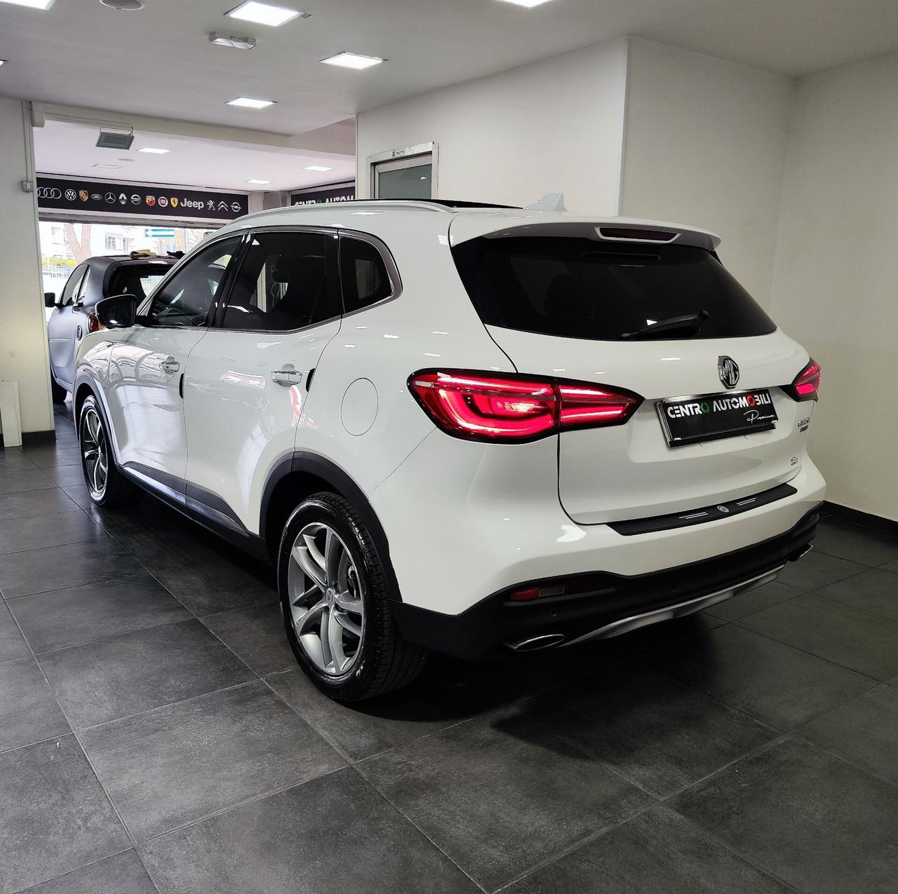 MG EHS 1,5 160CV Plug-in Hybrid Exclusive TETTO LED