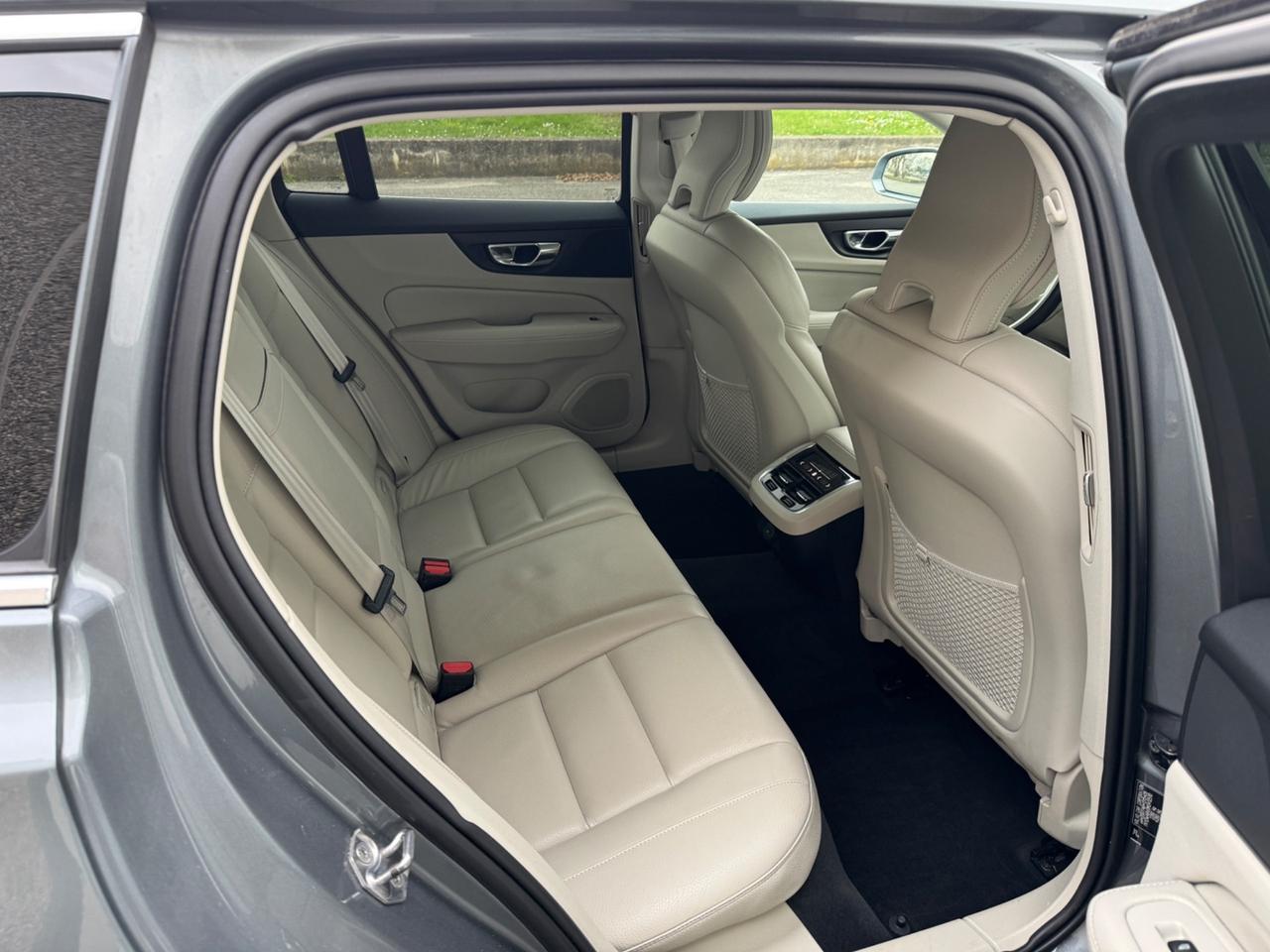 Volvo V60 D4 Geartronic Business Plus