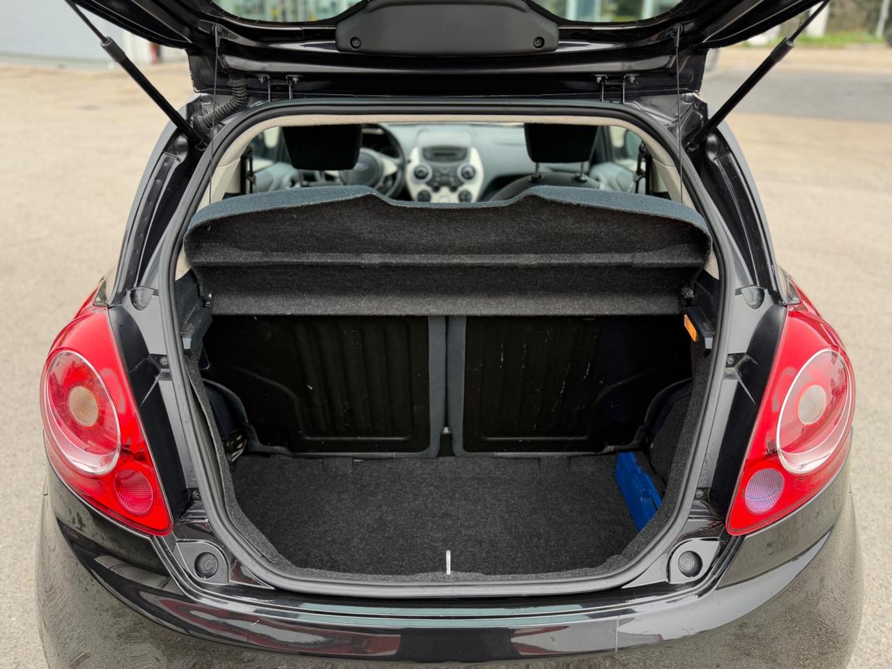 Ford Ka 1.2 8V 69CV Titanium