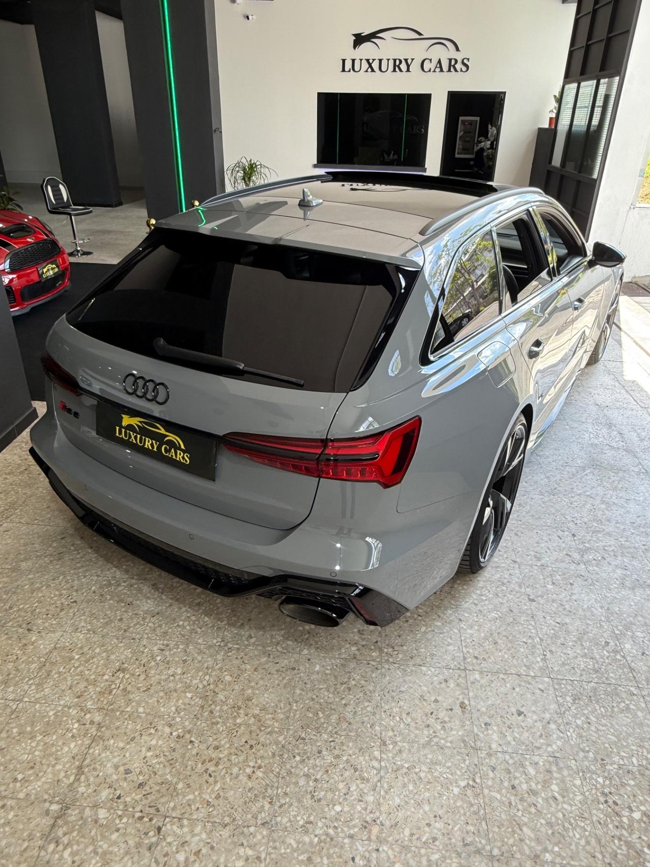 Audi A6 RS 6 Avant 4.0 TFSI V8 QUATTRO STRAFULL