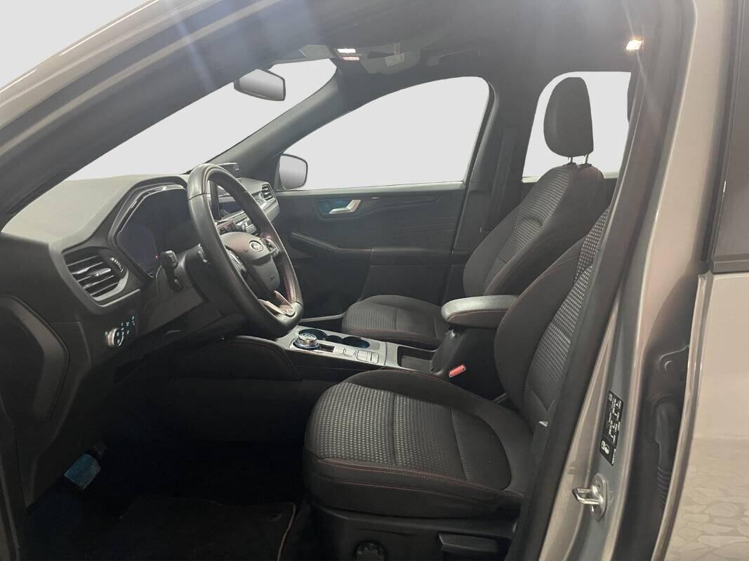 Ford Kuga 1.5 ecoblue 120cv ST-Line automatica 2022