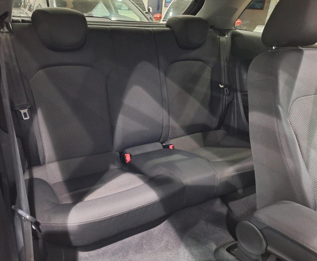 Audi A1 1.6 TDI 105 CV S-line PERMUTO