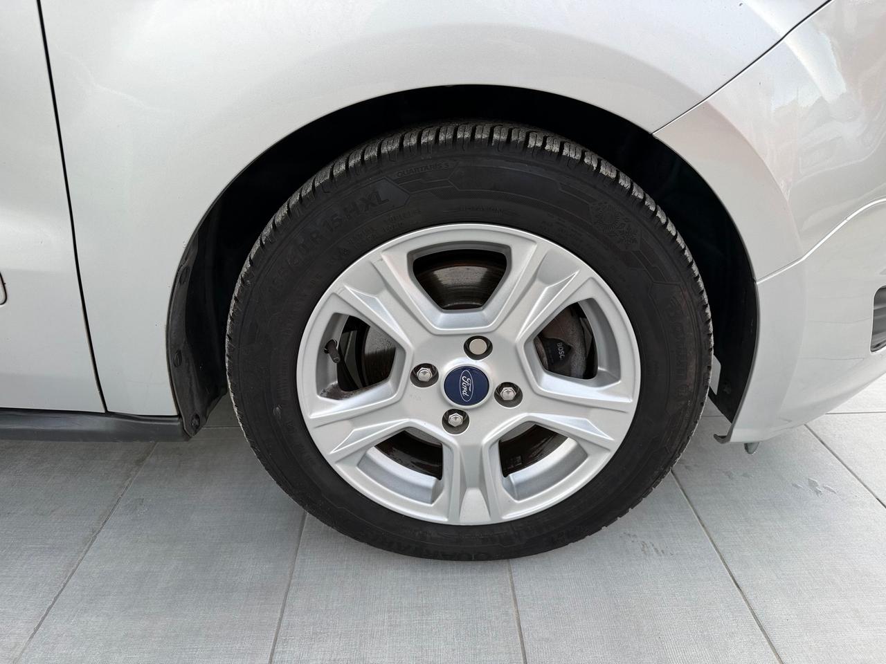 Ford Tourneo Courier 1.5 TDCI 75 CV Titanium