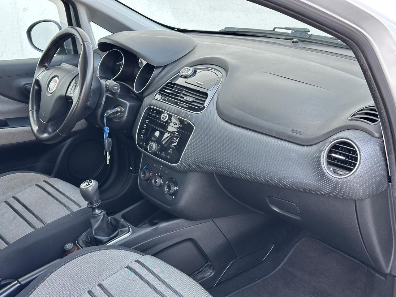 Fiat Punto Evo 1.4 5 porte GPL Neopatentati