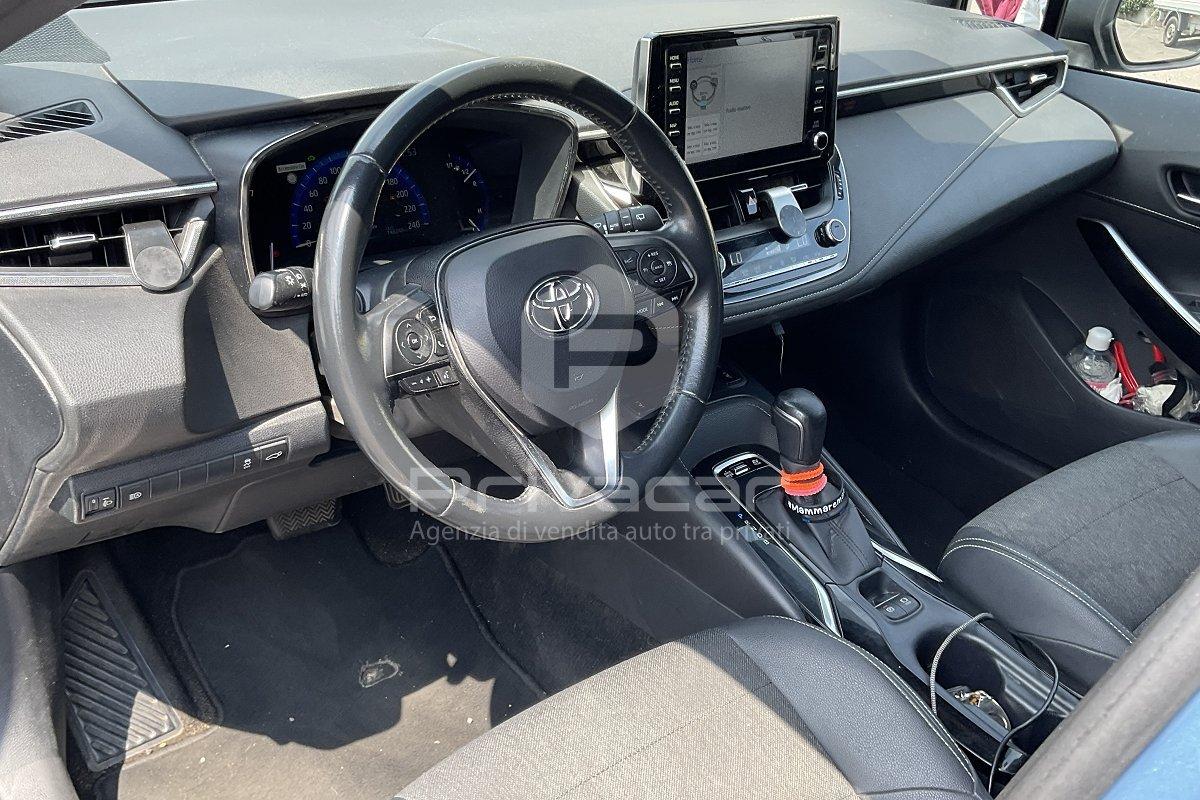 TOYOTA Corolla Touring Sports 1.8 Hybrid Business Tech