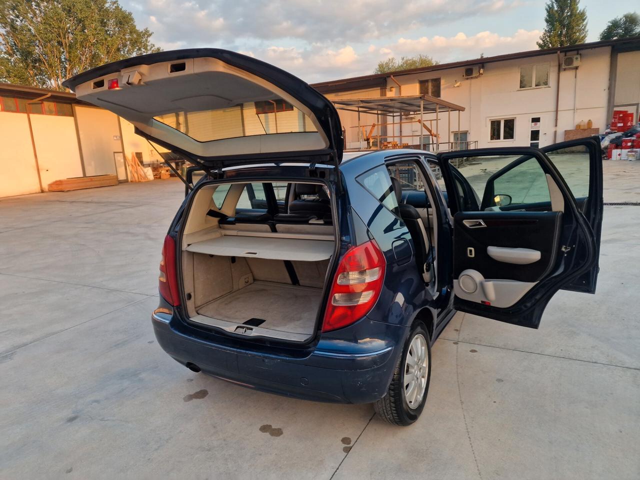 Mercedes-benz A 180 CDI Avantgarde