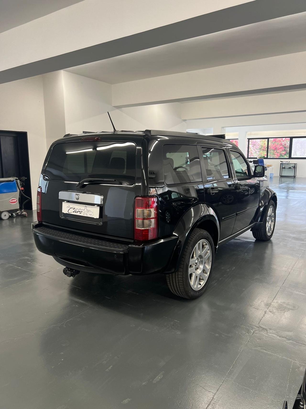 Dodge Nitro 2.8 CRD DPF SXT 4WD Aut.Street Ed.
