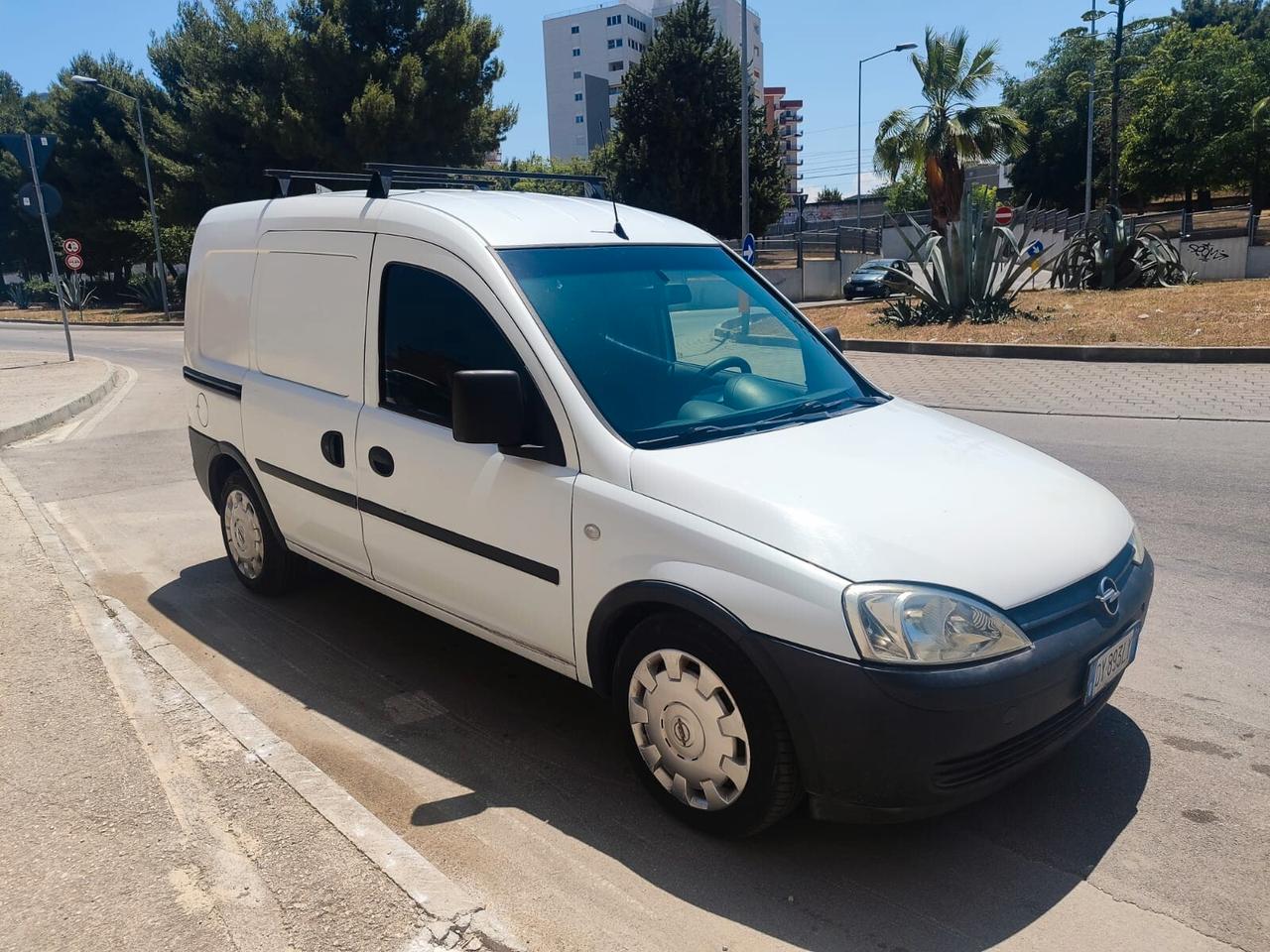 Opel Combo Fiorino 1.3 CDTI 75CV!!