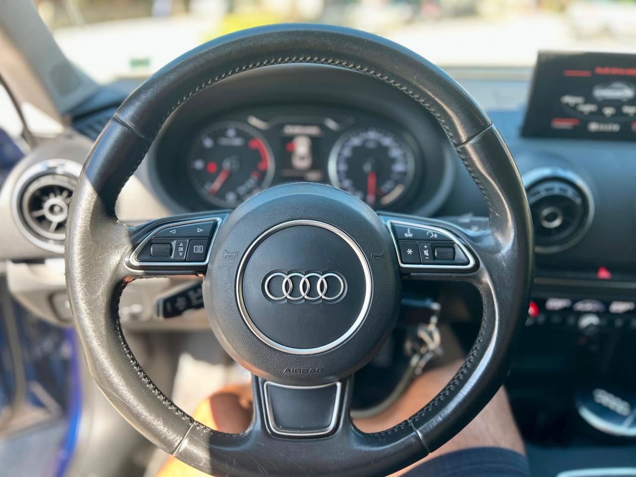 Audi A3 sedan SPB 1.6 TDI clean diesel Ambition