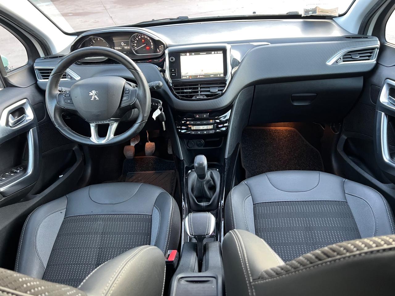 Peugeot 2008 BlueHDi 100 S&S Allure