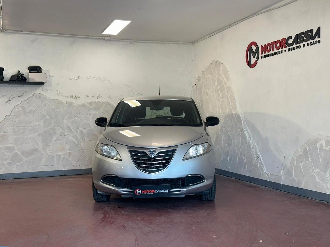 Lancia Ypsilon 1.2 69 CV Platinum