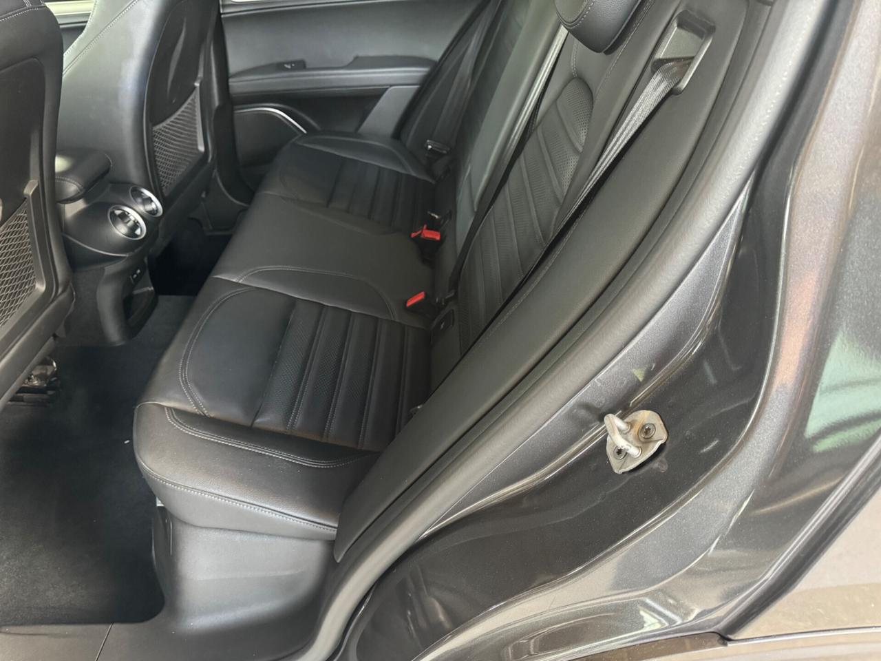 Alfa Stelvio 2.2 Diesel 210 CV Q4 Veloce Iva Esposta