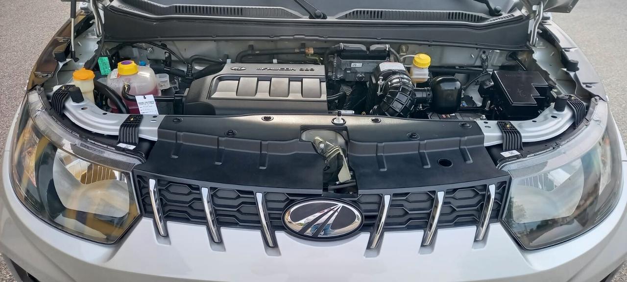 Mahindra KUV 100 NXT Benzina cc. 1.200 - 5 Porte 5 Posti SUV Utilizzabile anche per i Neopatentati (SOLO 30.487 KM....!!!)