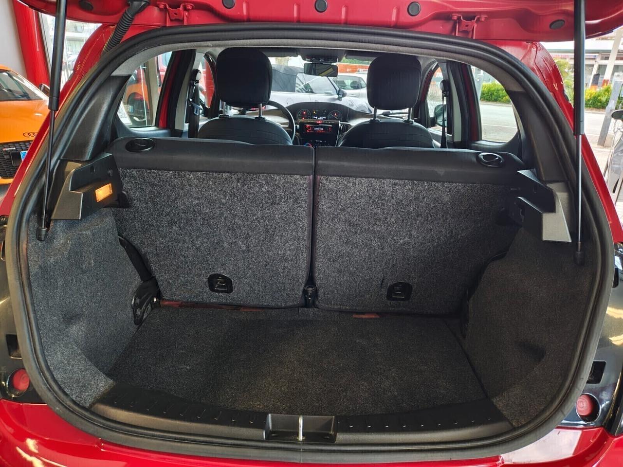 Lancia Ypsilon 1.3 MJT 16V 80 CV 5 porte S&S Platinum