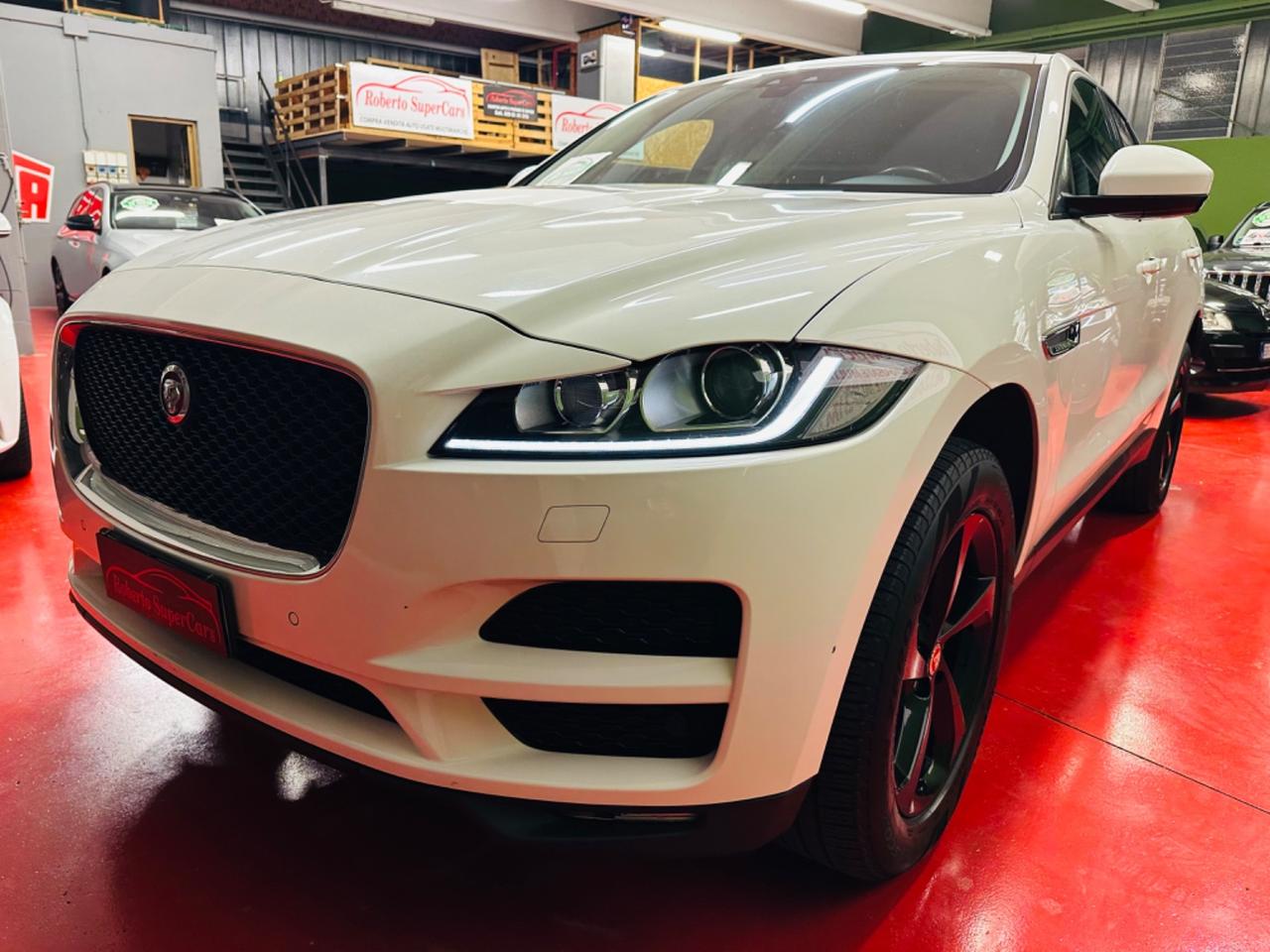 Jaguar F-Pace 2.0 D 180 CV 4x4 Sport