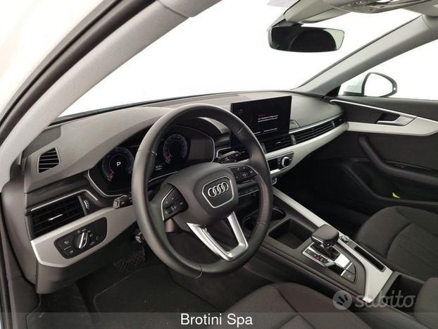 Audi A4 Avant 35 TDI/163 CV S tronic Business...