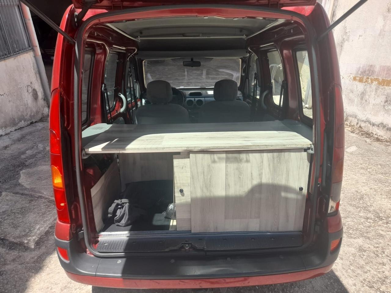 Renault Kangoo 1.5cc diesel (PRIVATO)-2004