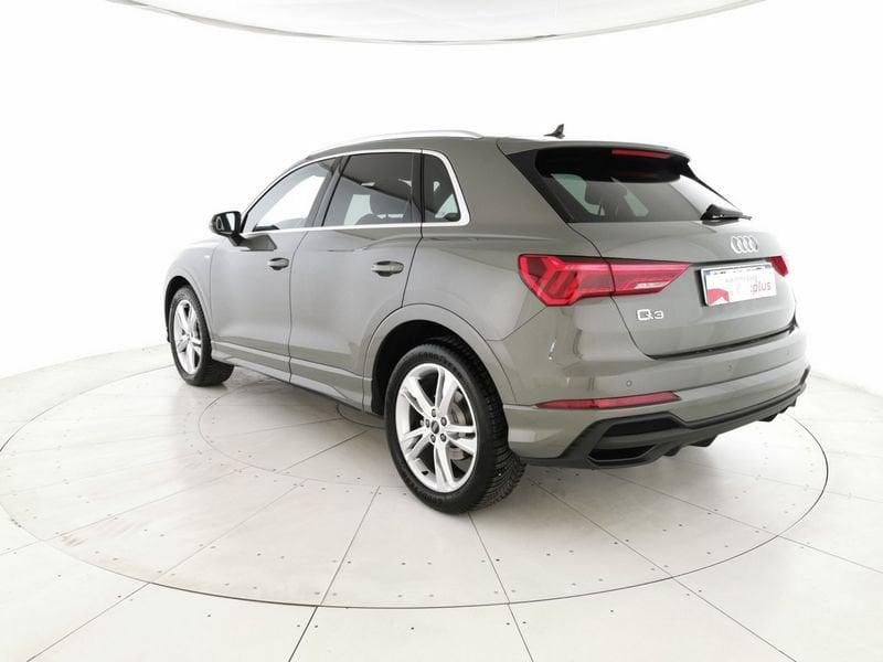 Audi Q3 35 2.0 tdi S line edition s-tronic