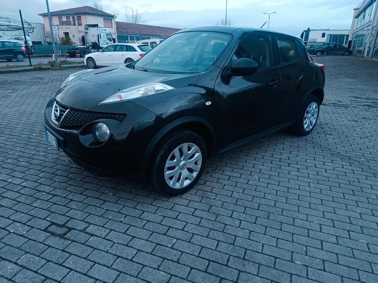 Nissan Juke 1.6 benzina SOLAMENTE 108.000 KM