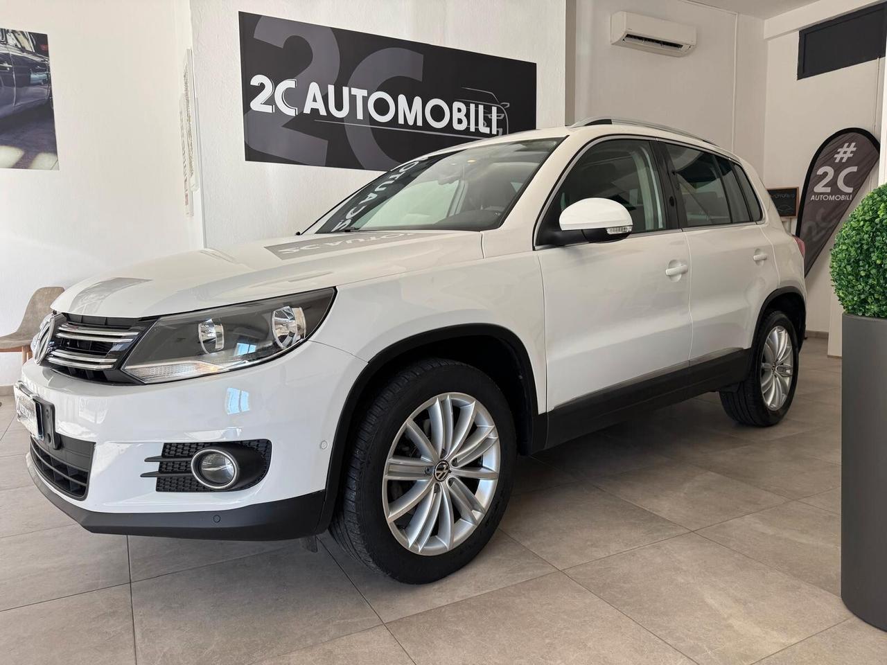 Volkswagen Tiguan / 2.0cc 140 CV / Diesel / Tetto /119000 km