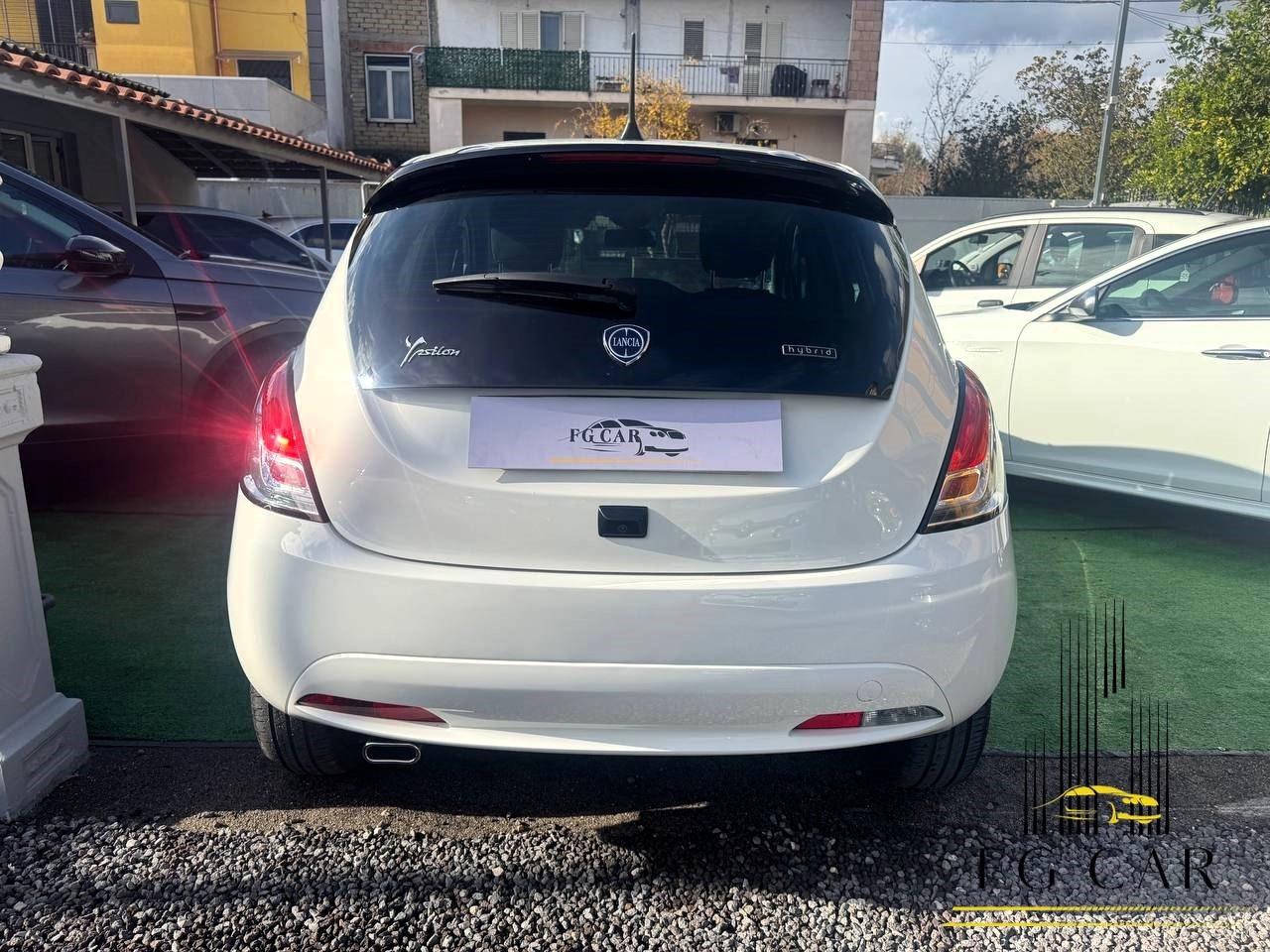 Lancia Ypsilon 1.0 FireFly 5 porte S&S Hybrid