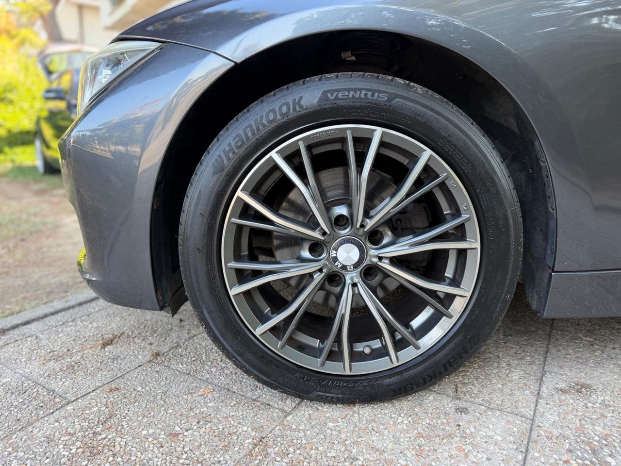 Bmw 320d Touring Business Advantage automatica