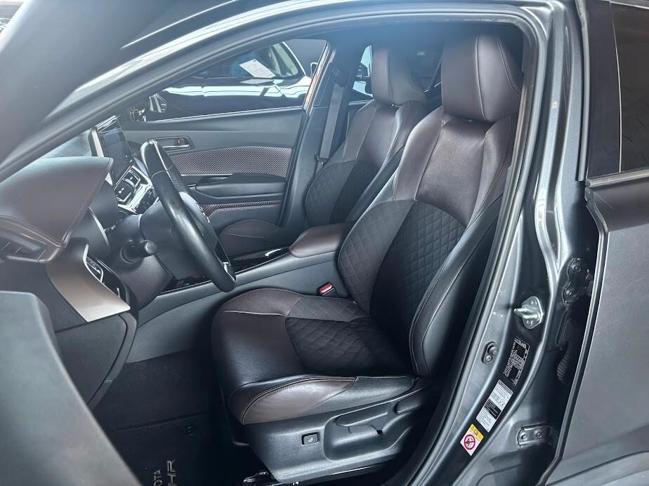 Toyota C-HR 1.8 Hybrid E-CVT Lounge