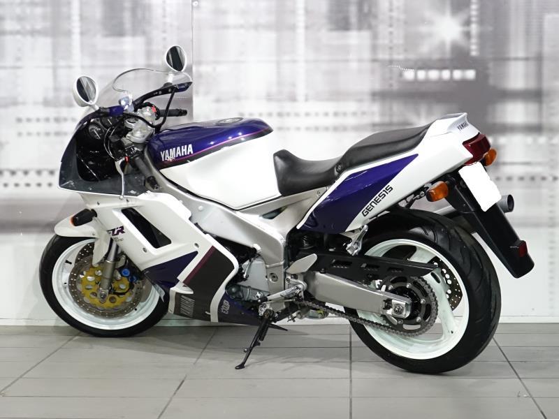 Yamaha FZR 1000 Ex Up