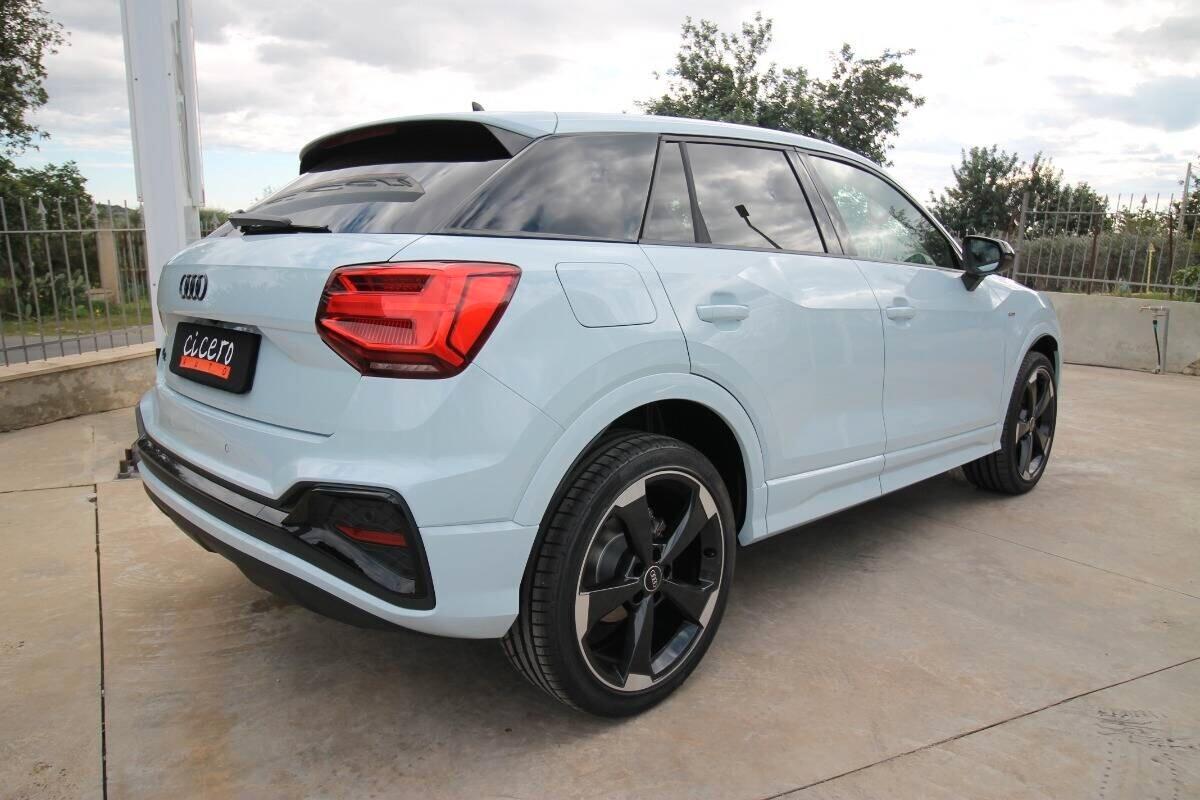 Audi Q2 35 TFSI 150CV Identity Black 11.2025