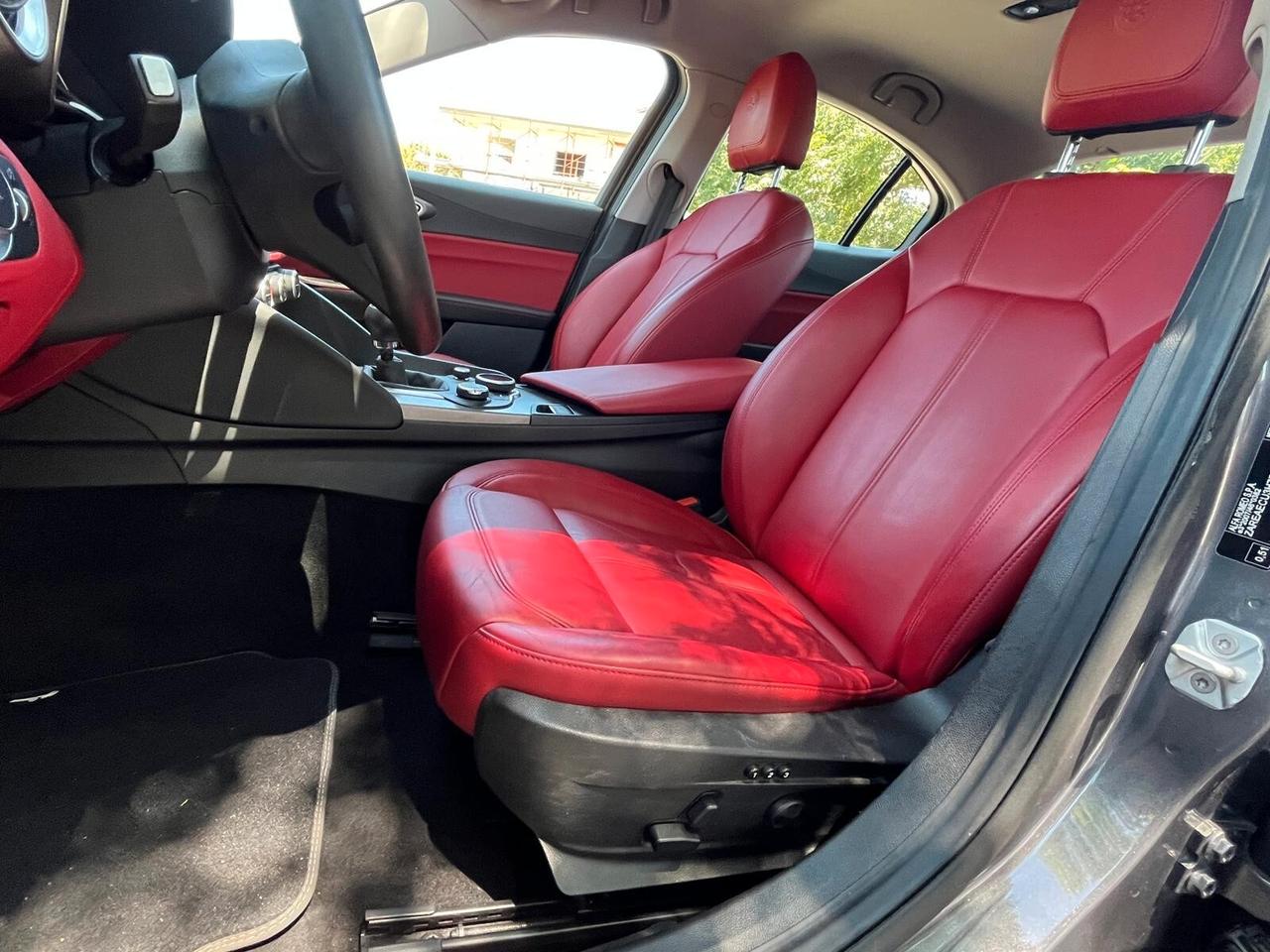 Alfa Romeo Giulia 2.2 Turbodiesel 180 CV Super FULL PELLE