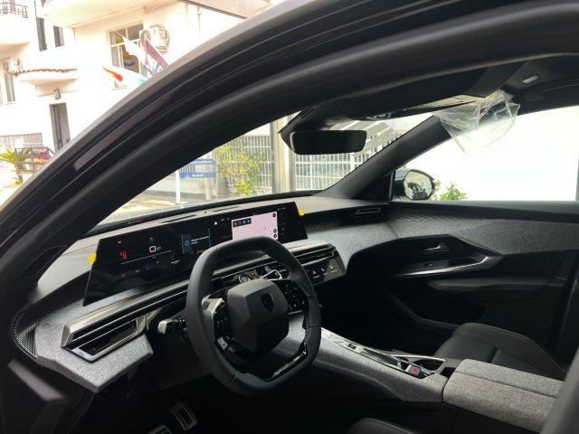 PEUGEOT 3008 Hybrid 145 e-DCS6 GT da?379,00 mensili
