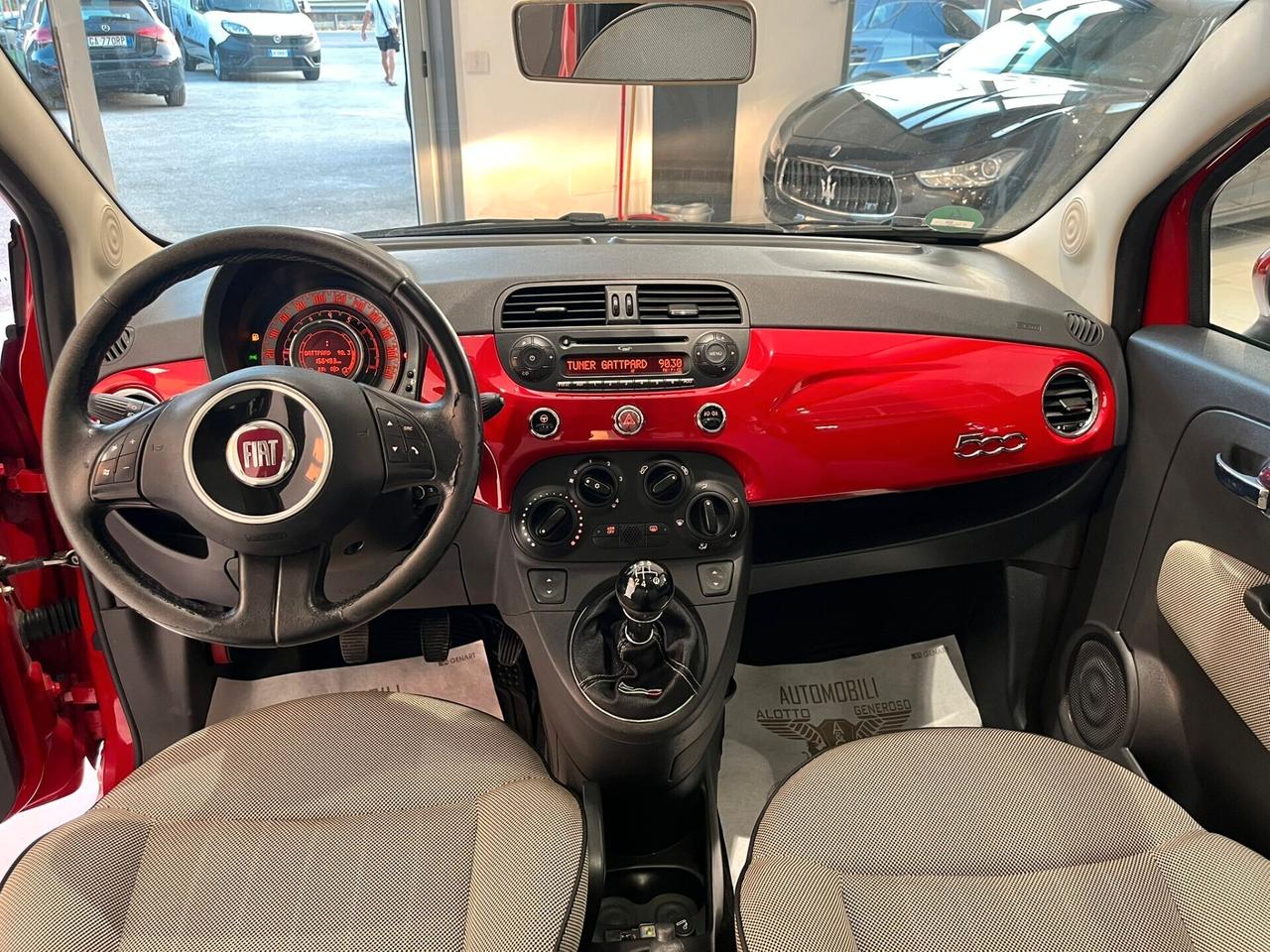 FIAT 500 1.2 69CV LOUNGE CON TETTO PANORAMICO
