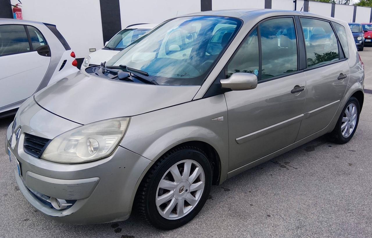 Renault Scenic 1.5 d 6 marce