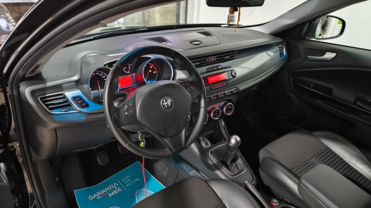 Alfa Romeo Giulietta 1.6 JTDm-2 105 CV Exclusive