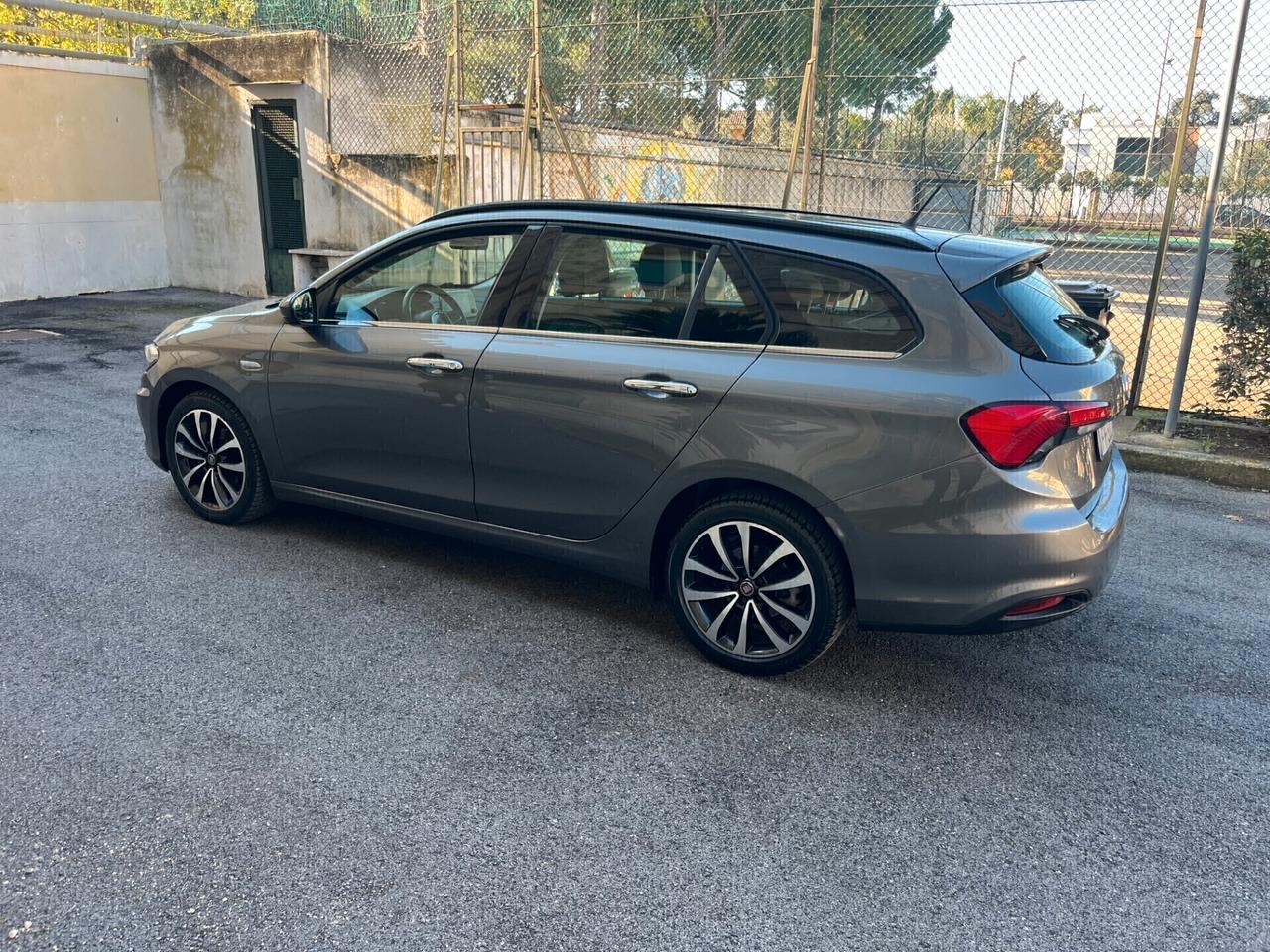 Fiat Tipo 1.6 Mjt S&S SW Lounge Garantita