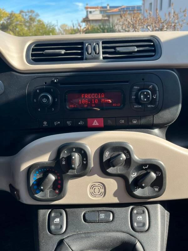 Fiat Panda 1.2 Lounge 69cv E6