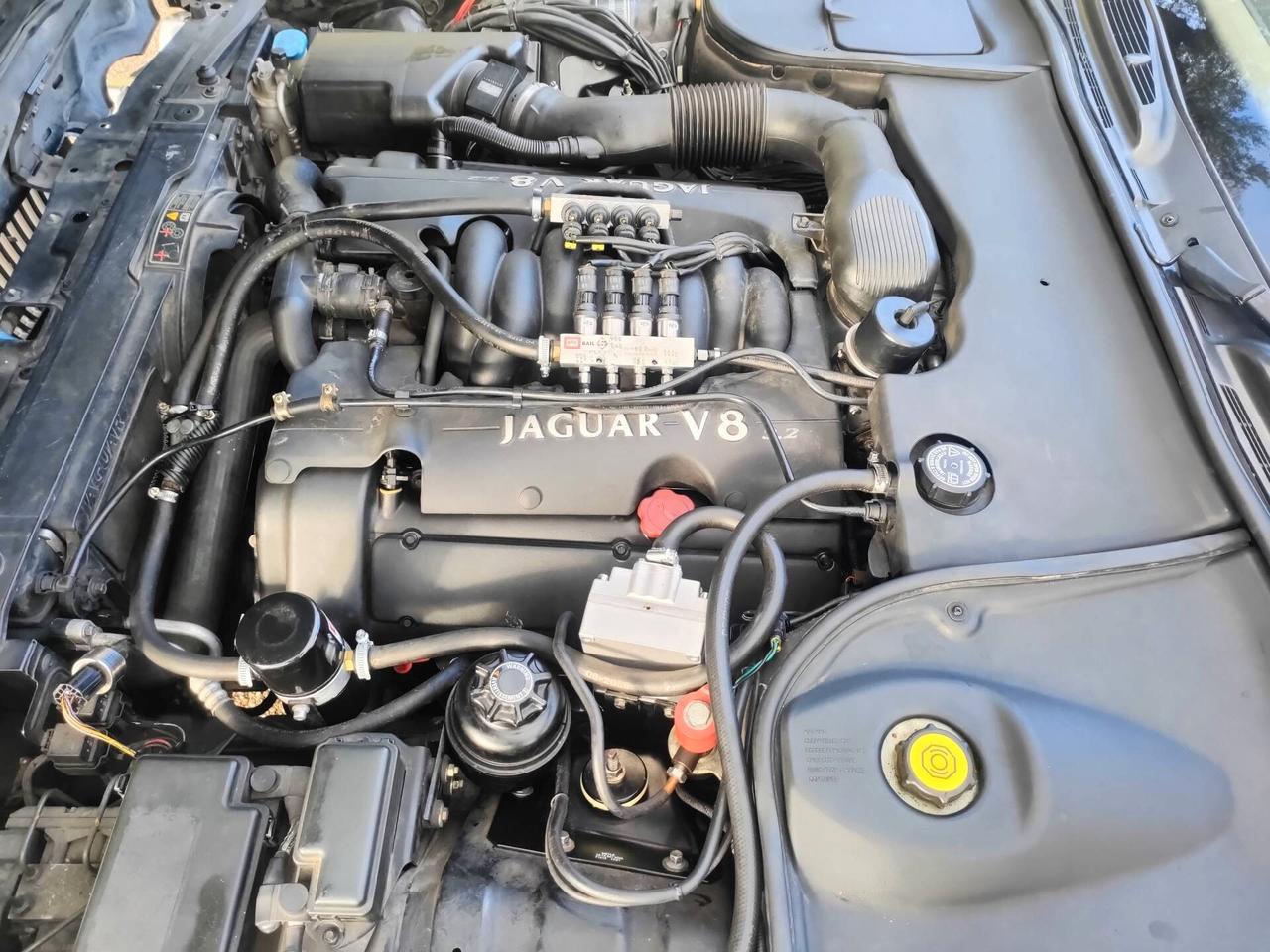 Jaguar XJ 3.2 cat Executive GPL