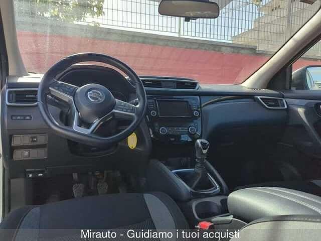 Nissan Qashqai Qashqai 1.3 DIG-T 140 CV N-Motion Start
