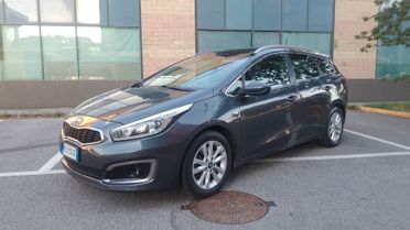 Kia Ceed cee'd 1.6 CRDi navi pelle tetto full 2016