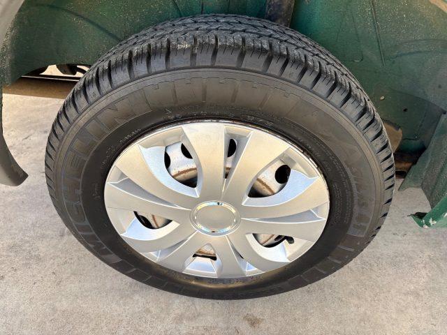 MERCEDES-BENZ Vito 110 TD 3 POSTI CAMBIO AUTOMATICO + GANCIO TRAINO