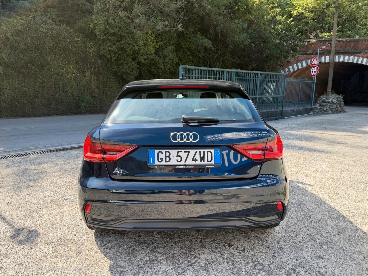 Audi A1 SPB 25 TFSI Identity Black