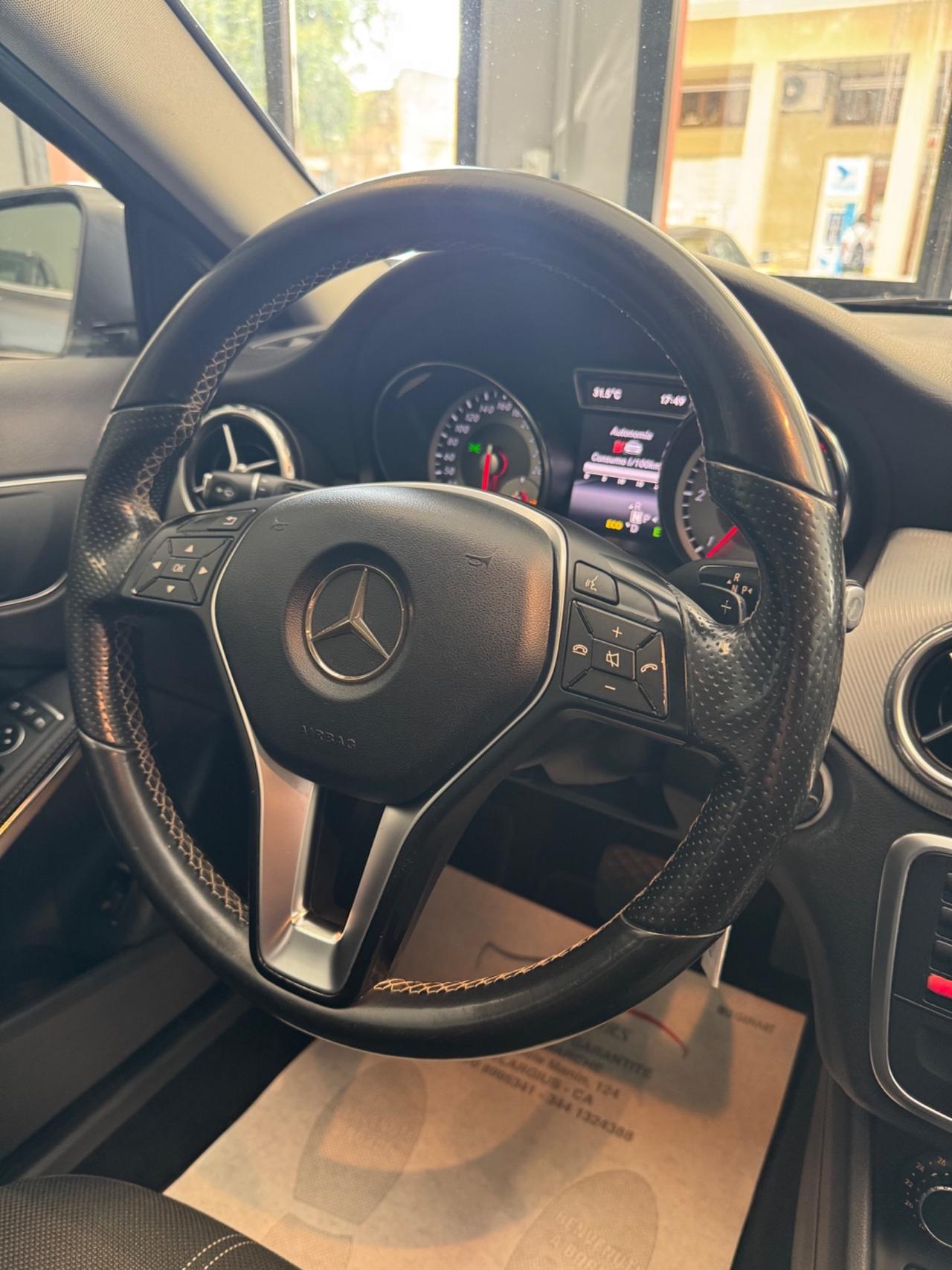 Mercedes-benz GLA 200 d 2.0 136 Cv Sport