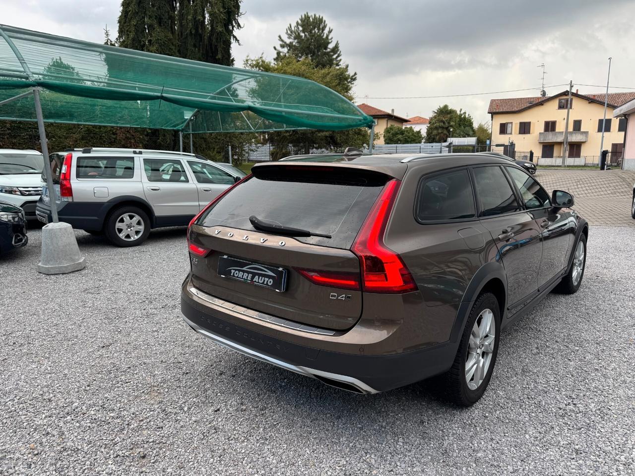 Volvo V90 Cross Country D4 AWD Geartronic Pro
