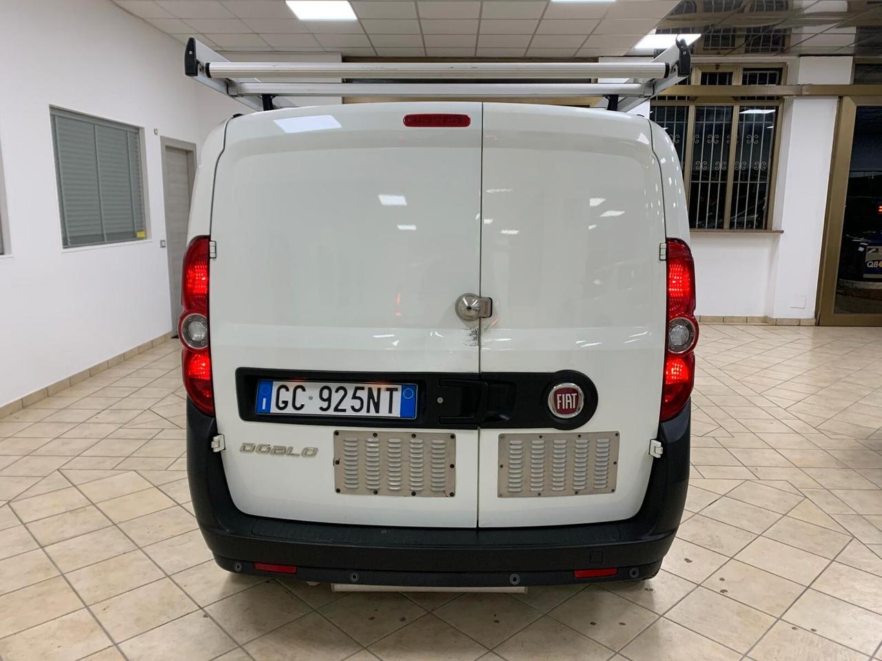 Fiat Doblò 1.4 T-Jet Natural Power *ATTREZZATO+220V*