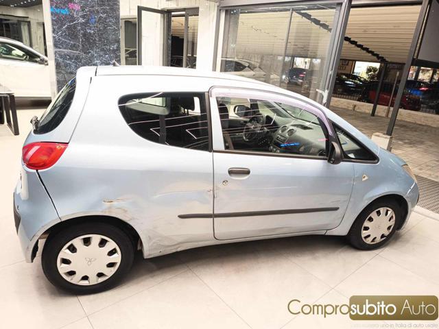 MITSUBISHI Colt 1.1 12V 3p. Inform