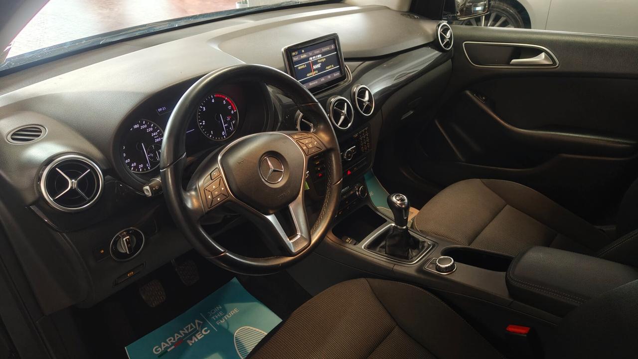 Mercedes-benz B 180 CDI BlueEFFICIENCY Executive
