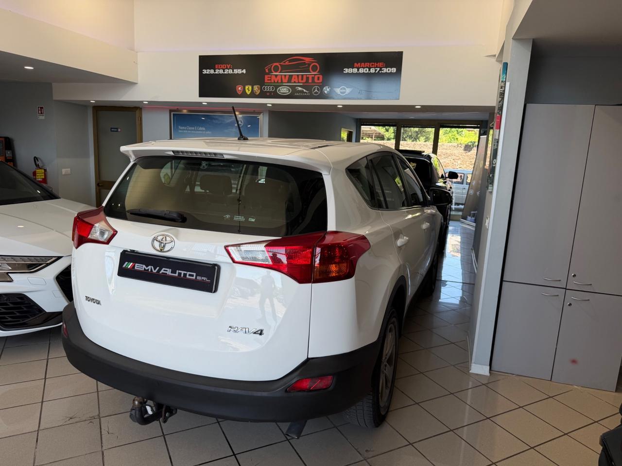EX567MP TOYOTA RAV4 4A SERIE ('13'-'19') RAV4 2.0 D-4D 2WD STYLE WHITE ED. (91 KW)